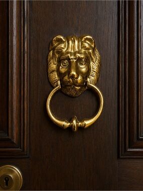 Vintage Solid Brass Lion Head Door Knocker Classic Regal Design Victorian decor